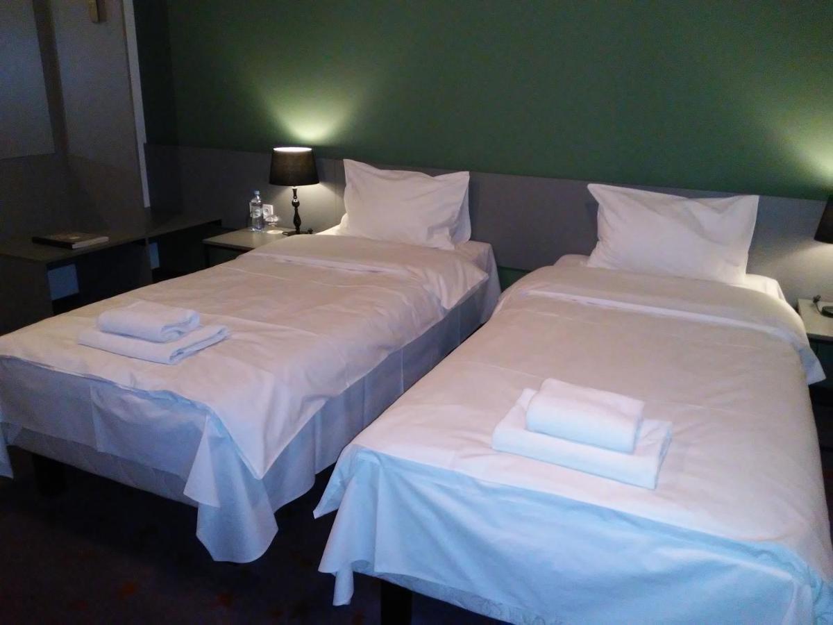Koszary Arche Hotel Góra Kalwaria Εξωτερικό φωτογραφία