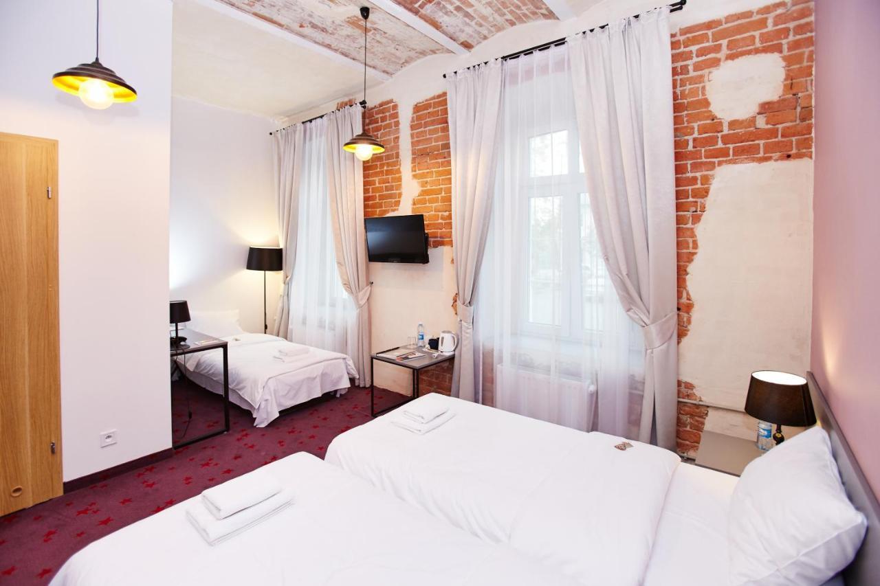 Koszary Arche Hotel Góra Kalwaria Εξωτερικό φωτογραφία