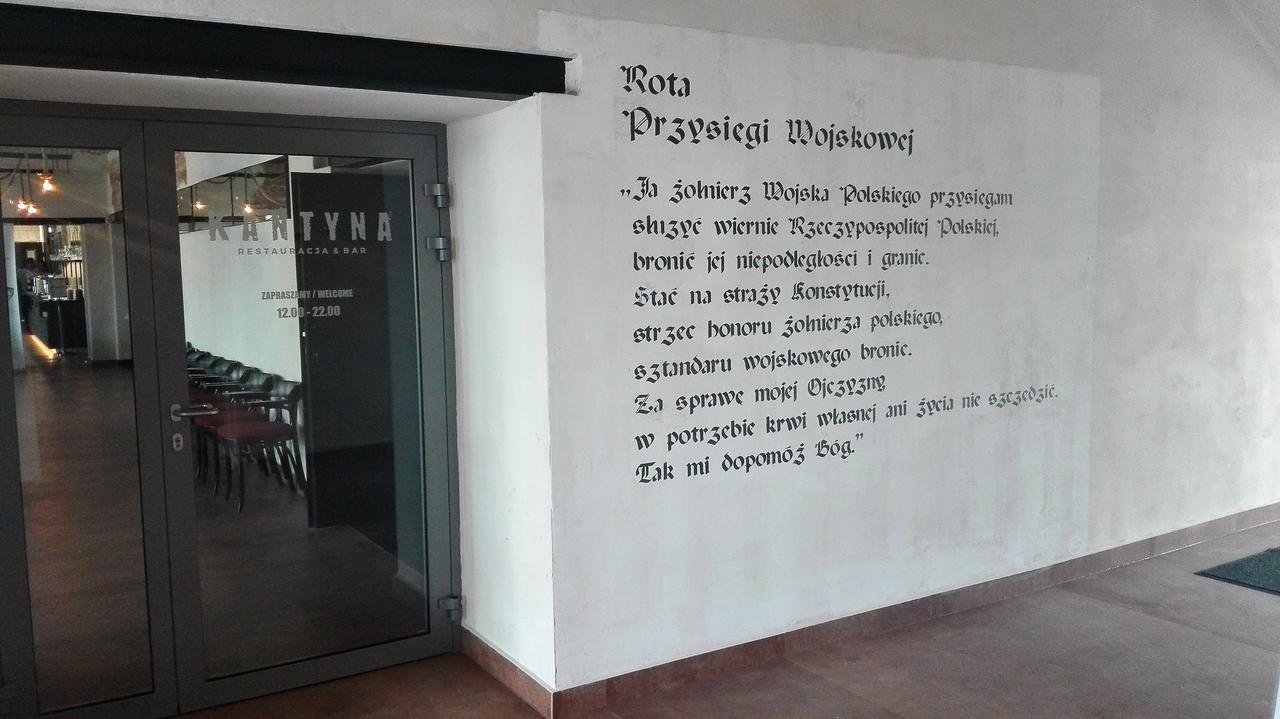Koszary Arche Hotel Góra Kalwaria Εξωτερικό φωτογραφία