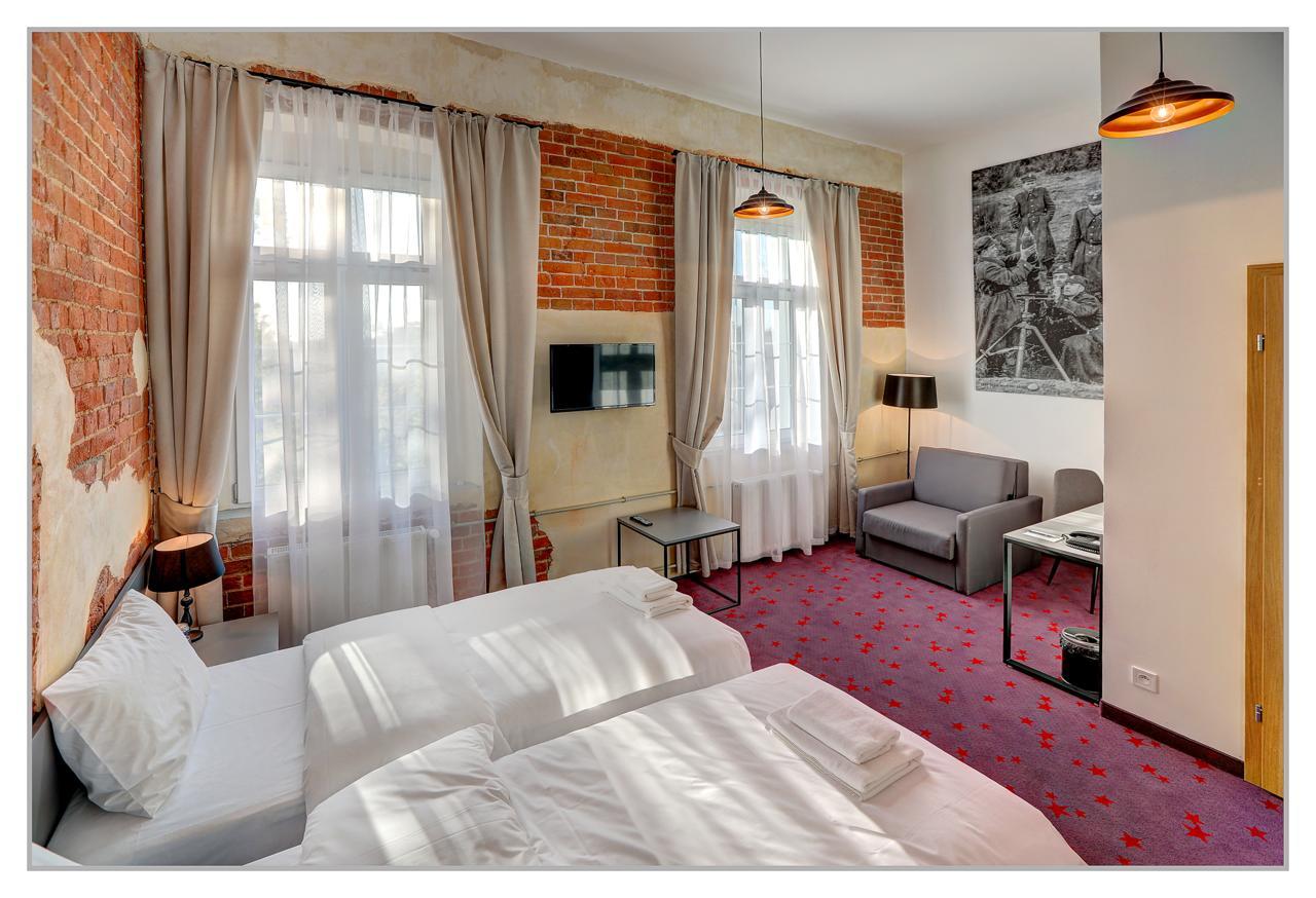 Koszary Arche Hotel Góra Kalwaria Εξωτερικό φωτογραφία