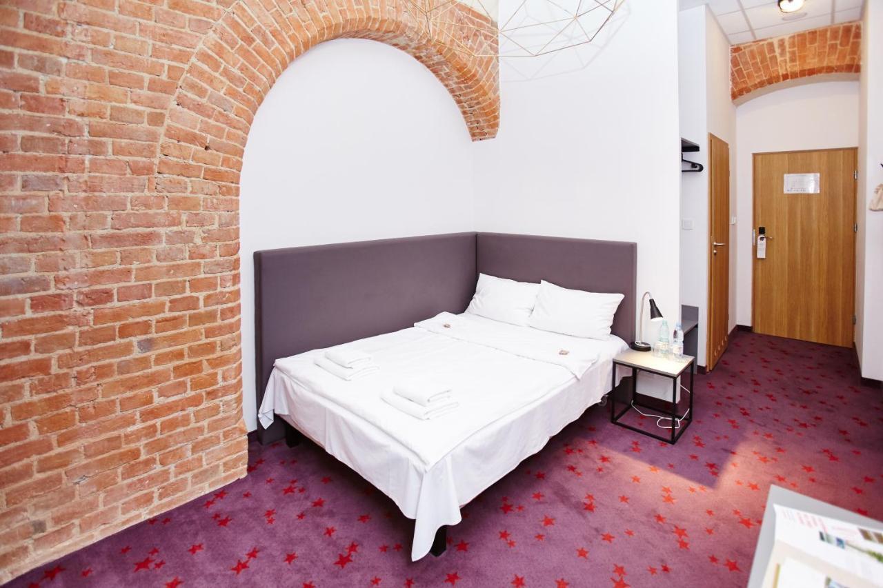 Koszary Arche Hotel Góra Kalwaria Εξωτερικό φωτογραφία