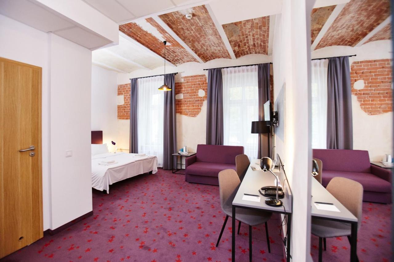 Koszary Arche Hotel Góra Kalwaria Εξωτερικό φωτογραφία